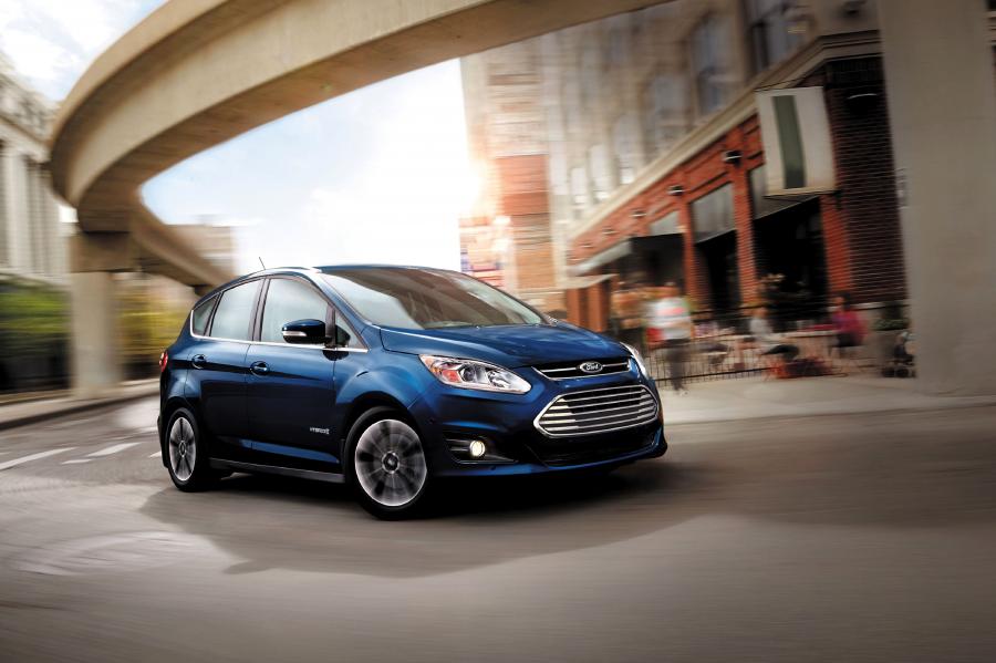 Ford C-Max Hybrid 2016 года  (NA) (фото 6 из 8)